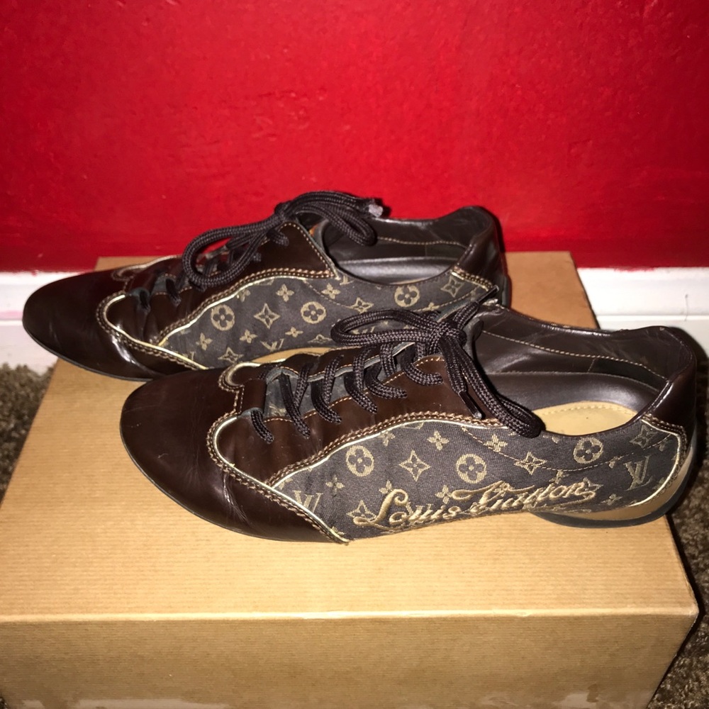 Louis Vuitton Monogram Idylle/Leather Sneakers - Picture 3 of 8